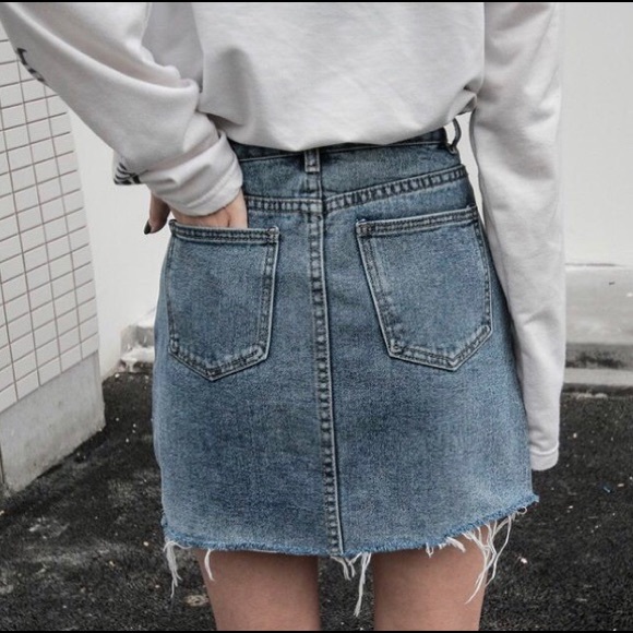 Denim skirt - Picture 2 of 4